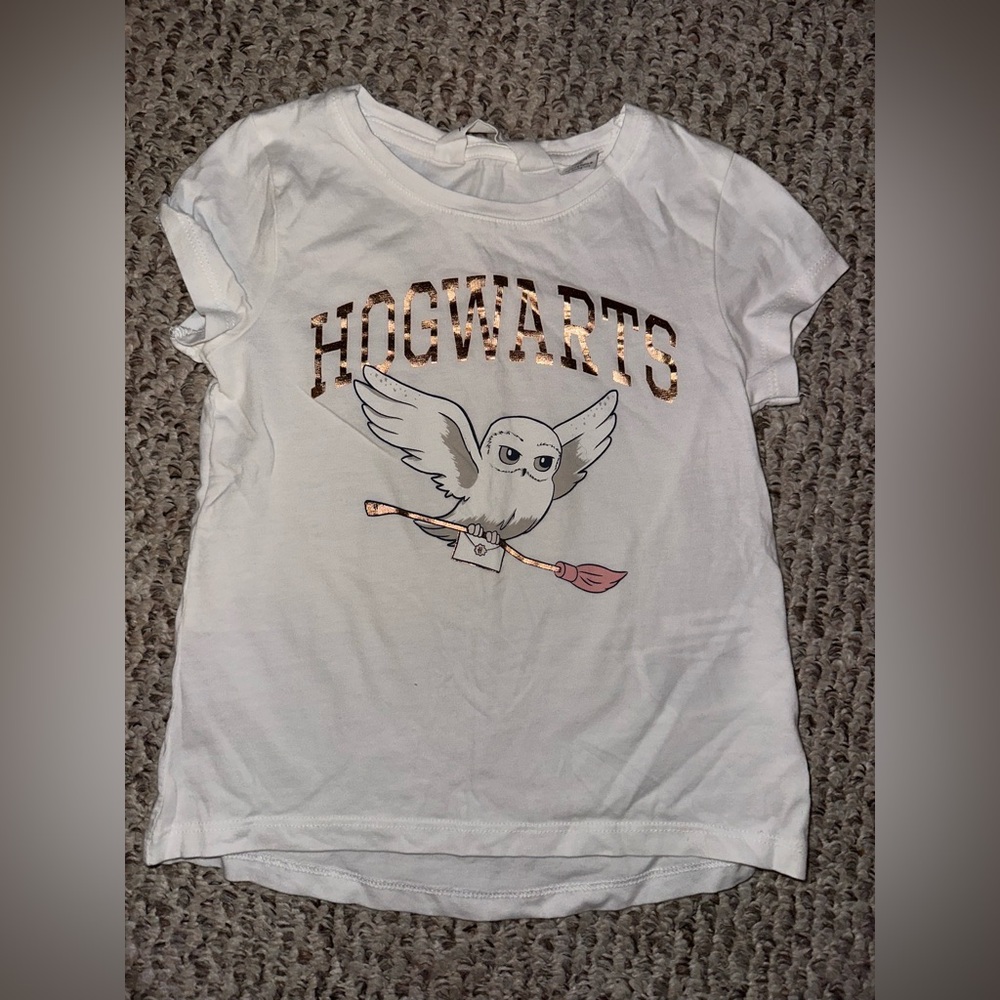Toddler Hedwig Hogwarts Shirt. NWOT.